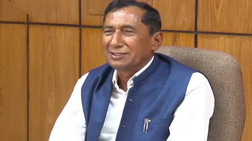 पेयजल मंत्री बिशन सिंह चुफाल की अफसरों को सख्त हिदायत, महज कनेक्शन के आधार पर न भेजें पानी का बिल