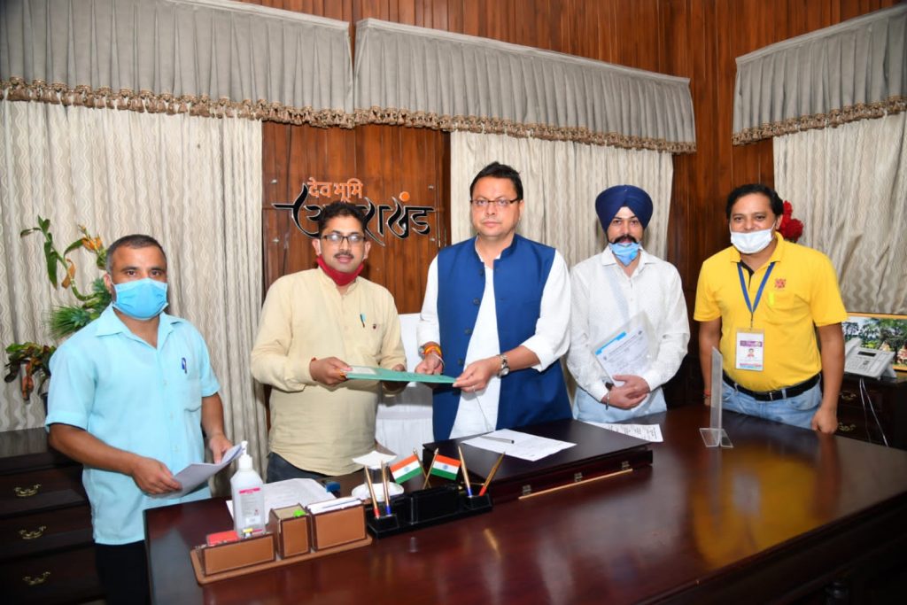 राष्ट्रीय स्वास्थ्य मिशन कर्मचारी संगठन ने मुख्यमंत्री धामी से की मुलाकात, उत्तराखंड जन स्वास्थ्य सेवा संवर्ग के गठन की मांग की