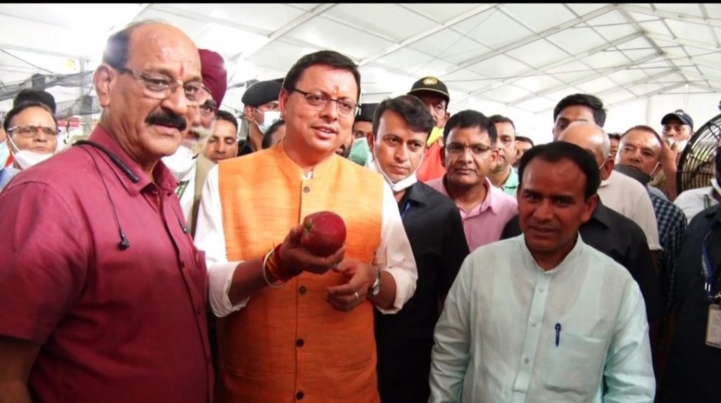 उत्तराखंड का सेब गुणवत्ता में कश्मीर और हिमाचल के सेव से नहीं हैं कम, CM बोले एपल्ल क्रांति लाकर नया इतिहास रचेंगे