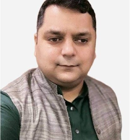 ख़ाकी सेना की ‘बलि विदाई’