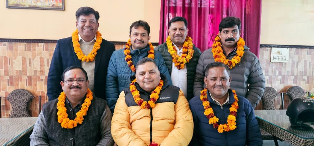 उत्तराखंड पत्रकार यूनियन की प्रदेश कार्यकारिणी की पहली औपचारिक बैठक सम्पन्न, नवनियुक्त पदाधिकारियों का हुआ भव्य सम्मान