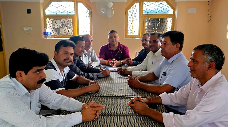 उत्तराखंड पत्रकार यूनियन की प्रदेश कार्यकारिणी का दौरा इस माह के अंत में, संगठनात्मक मजबूती पर रहेगा फोकस हरिद्वार, उधमसिंहनगर, नैनीताल, चम्पावत और अल्मोड़ा में होंगी महत्वपूर्ण बैठकें