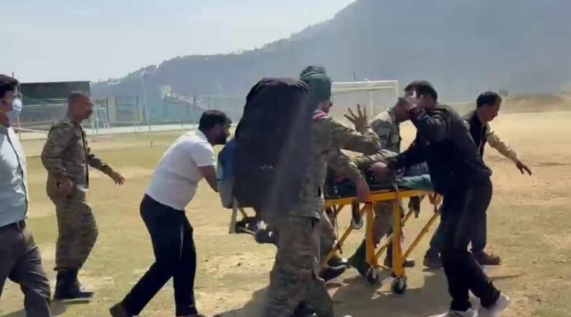 चमोली में बड़ा सड़क हादसा: 500 मीटर नीचे गिरा सेना का वाहन, दो घायल