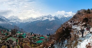 उत्तराखंड में मौसम का यू-टर्न! 9 जिलों में बारिश, पहाड़ों पर बर्फबारी